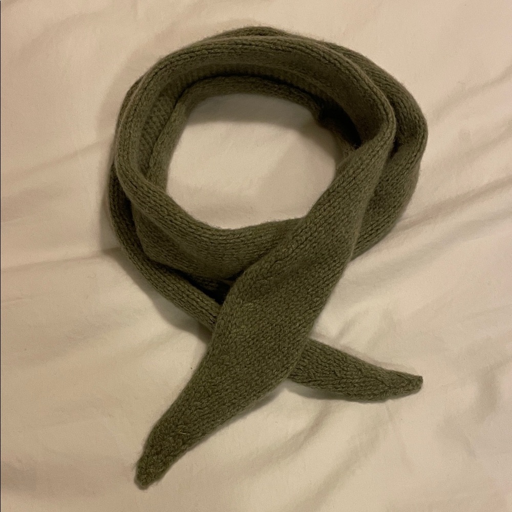 Moss Green Cashmere Sophie Scarf